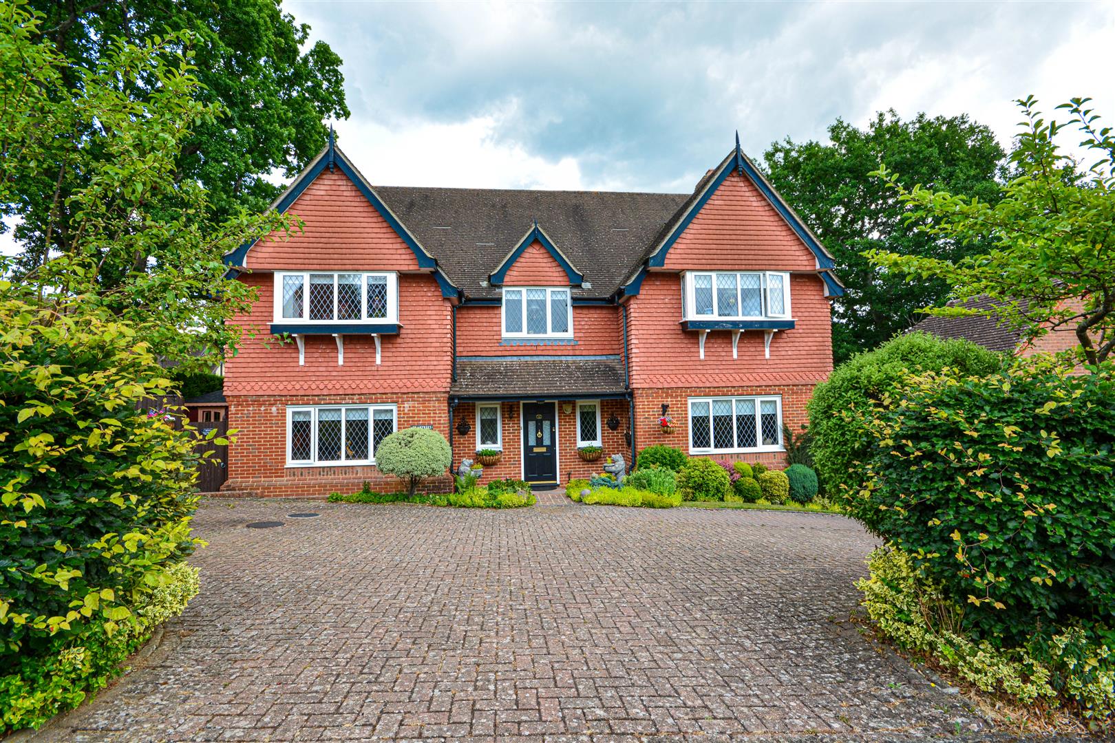 Orchard Way, Rush, Witt & Wilson